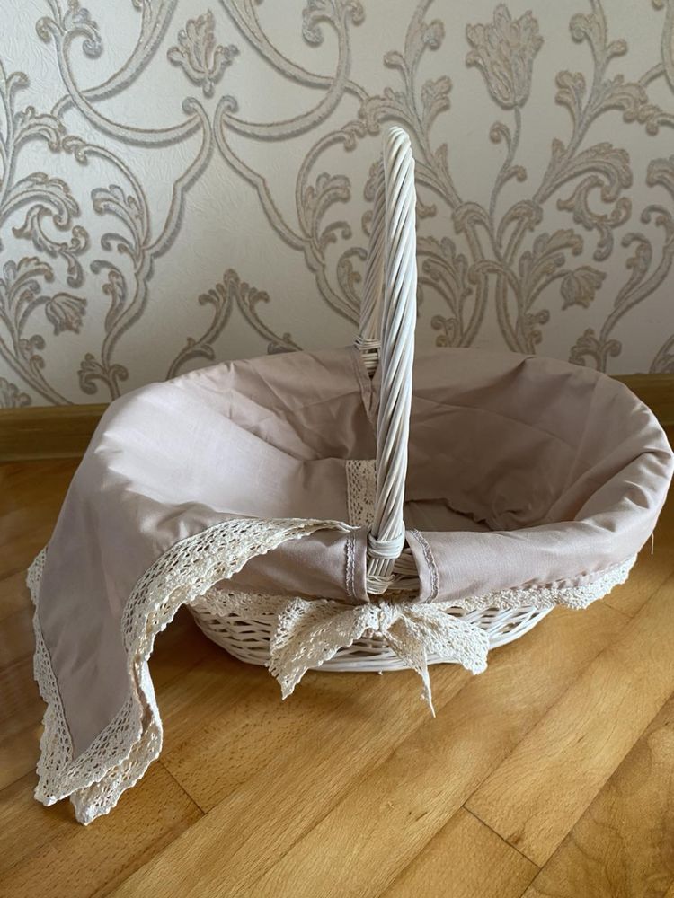 Великодній кошик з чехлом та рушником
