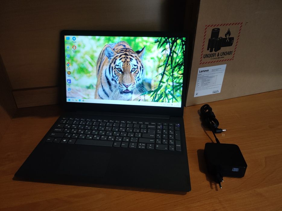 Как Новый 2023 Года! Lenovo V15-ADA