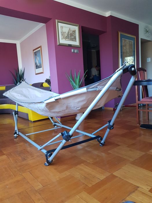 Hamak skladany do 130kg,bardzo stabilny.