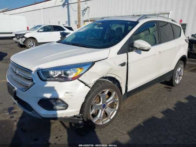 FORD ESCAPE Titanium 2018