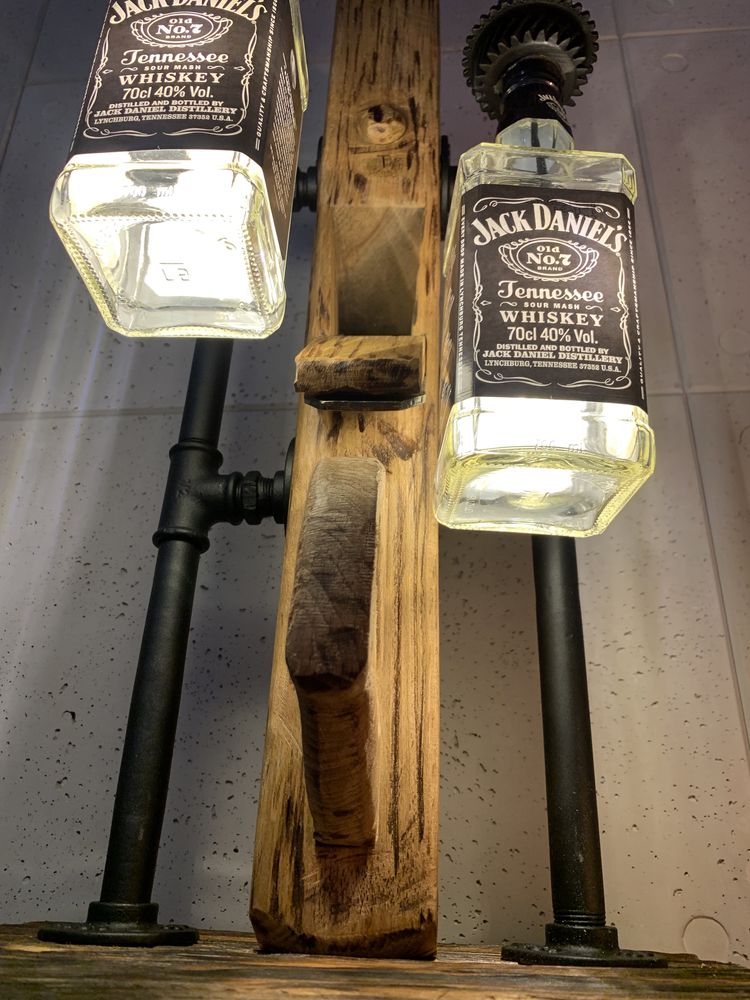 Hebel lampka Jack Daniels zamiana na winyle