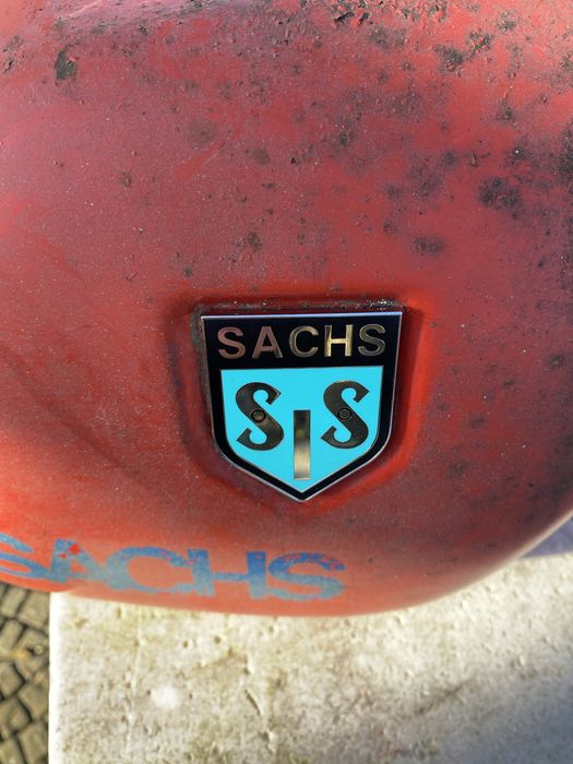 Simbolo SIS Sachs