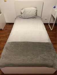 Cama e colchão Ikea Hamarvk