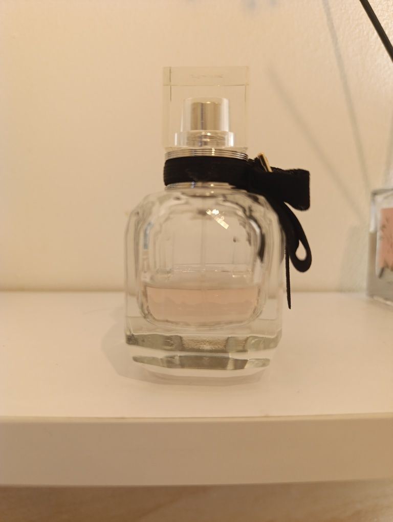 Продам парфумовану воду Yves Saint Laurent Mon Paris 12 мл