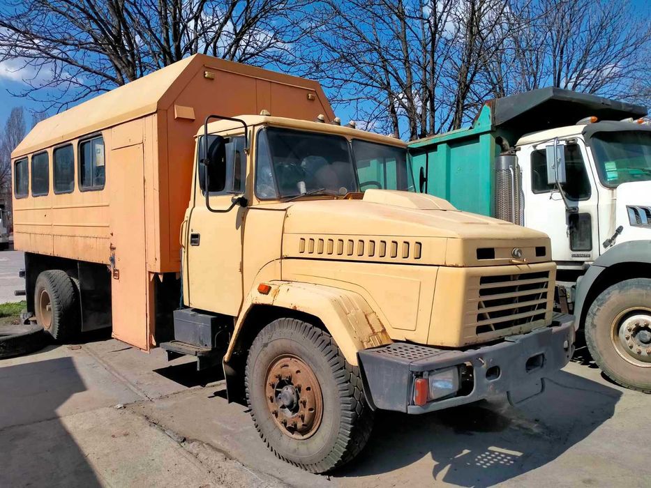 Продам Краз-5133 К 2003г.вахтовка(вахтовый автобус).