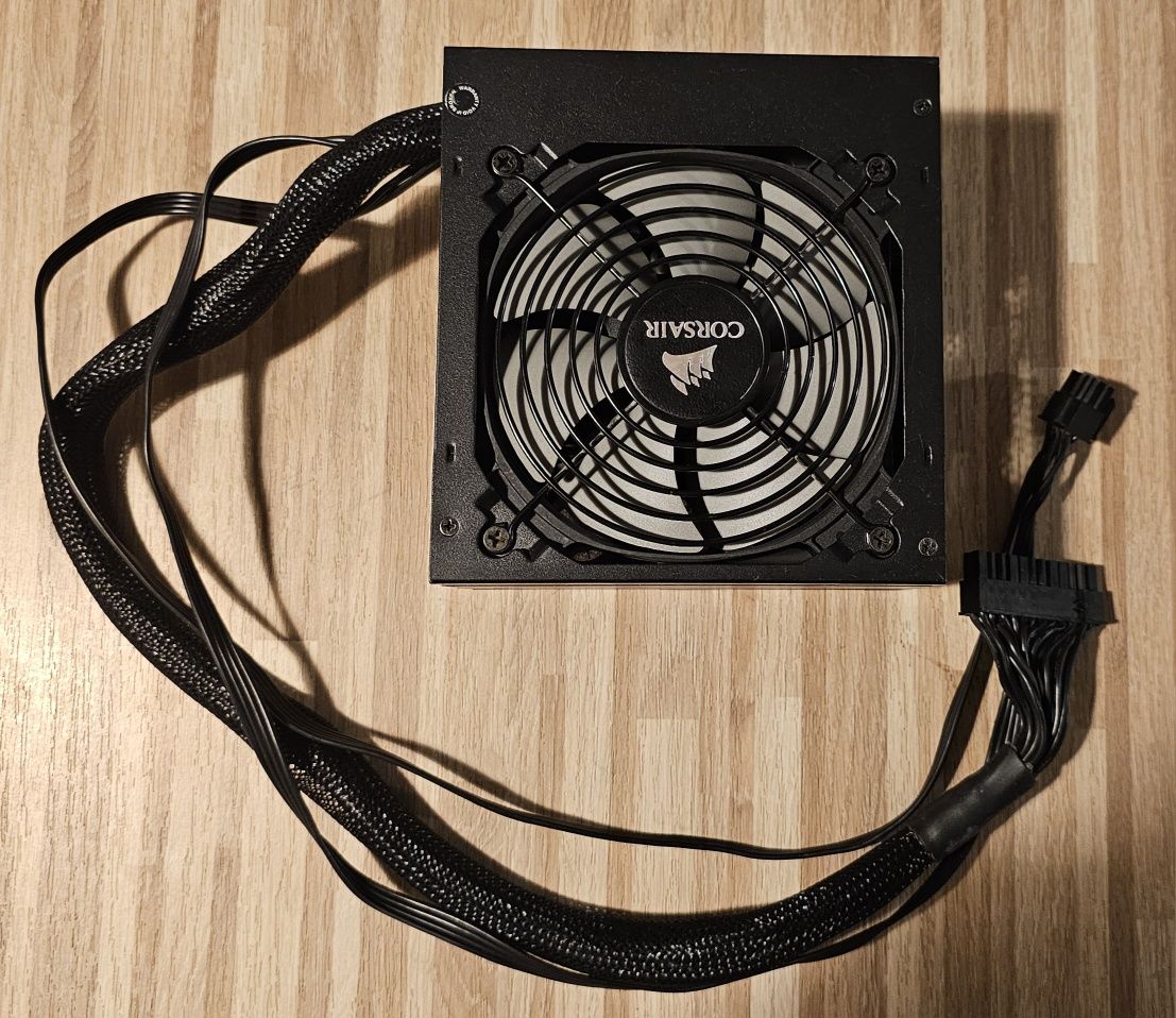 Zasilacz Corsair 650W