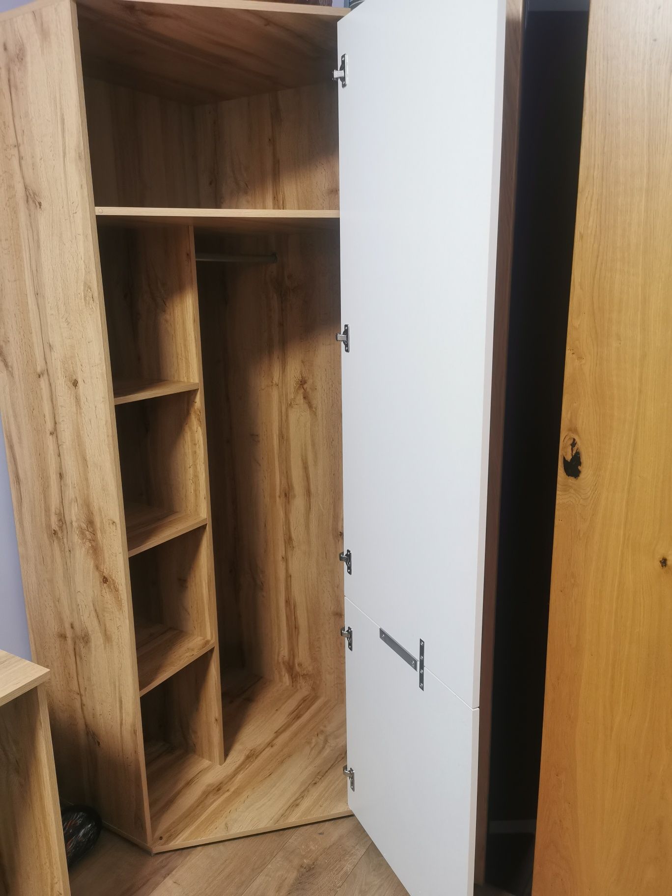 Szafa narożna, szafa, szafka na ubrania, meble