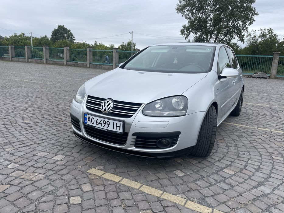 Volkswagen Golf 5 R Line