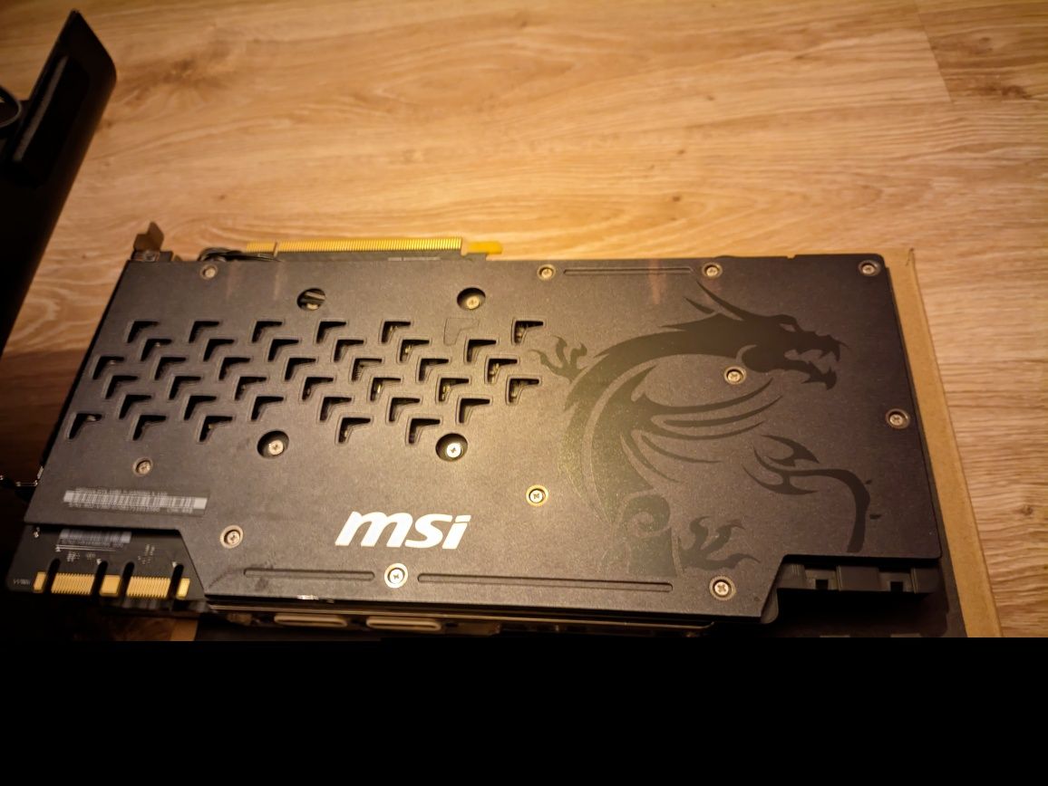 GeForce GTX 1080 Ti GAMING X 11G z blokiem wodnym Phanteks