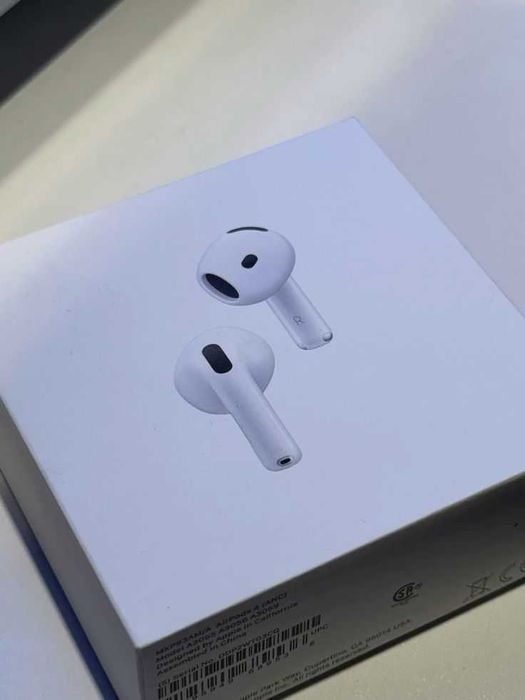 Apple AirPods 4 (ANC) novos, e por abrir