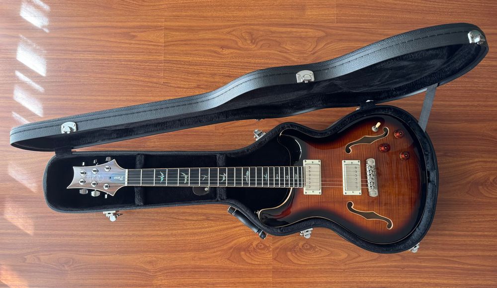Guitarra PSR SE Hollowbody II Piezo - Em excelente condição