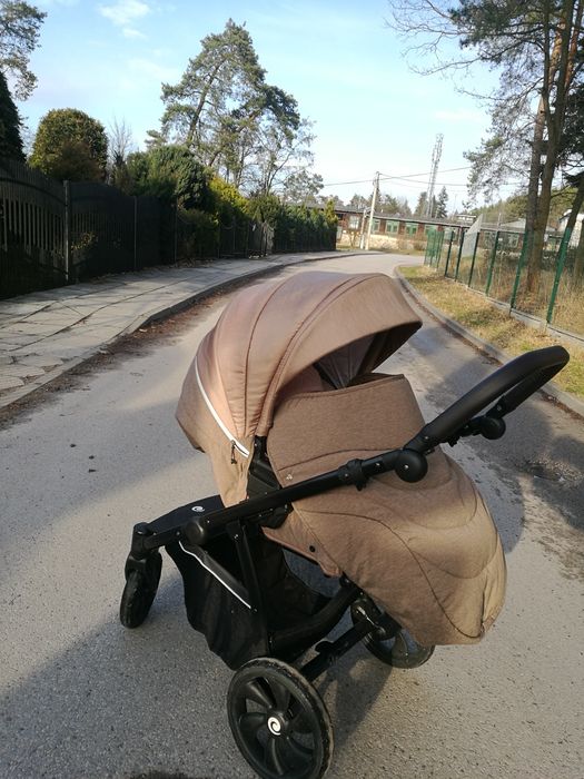 Sprzedam wózek dziecięcy 2w1 Aero Tutis