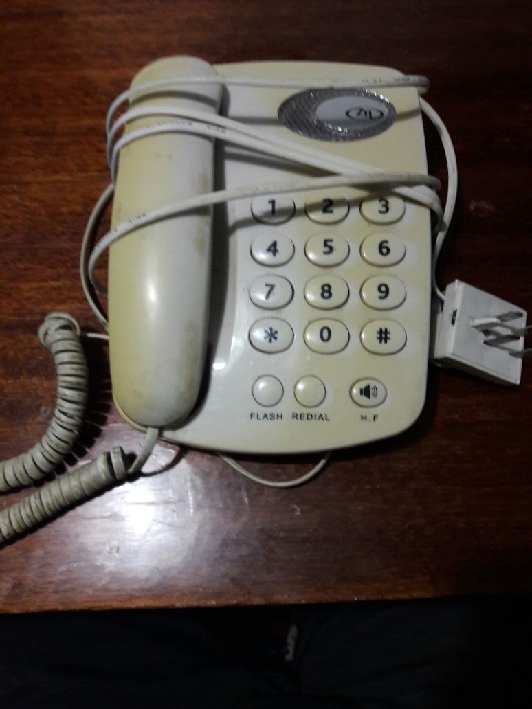 Телефонний апарат зтл та211