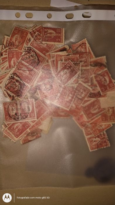Todos os selos do lote carimbos diferentes
