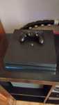 Konsola Sony PS4 pro