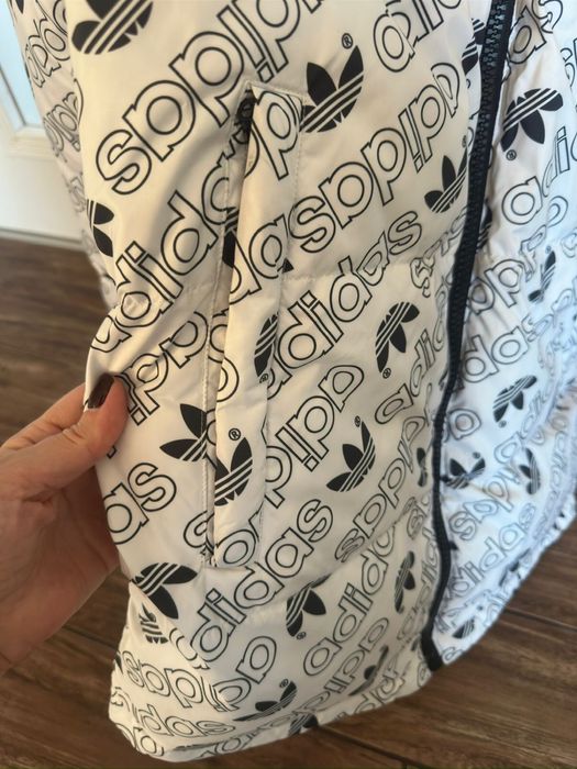 Пуховик двосторонній зимовий Adidas Reversible Monogram
