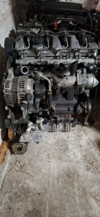 Мотор двигун двигатель 2.0 CRDi D4EA Hyundai Tucson Santa Fe Carens