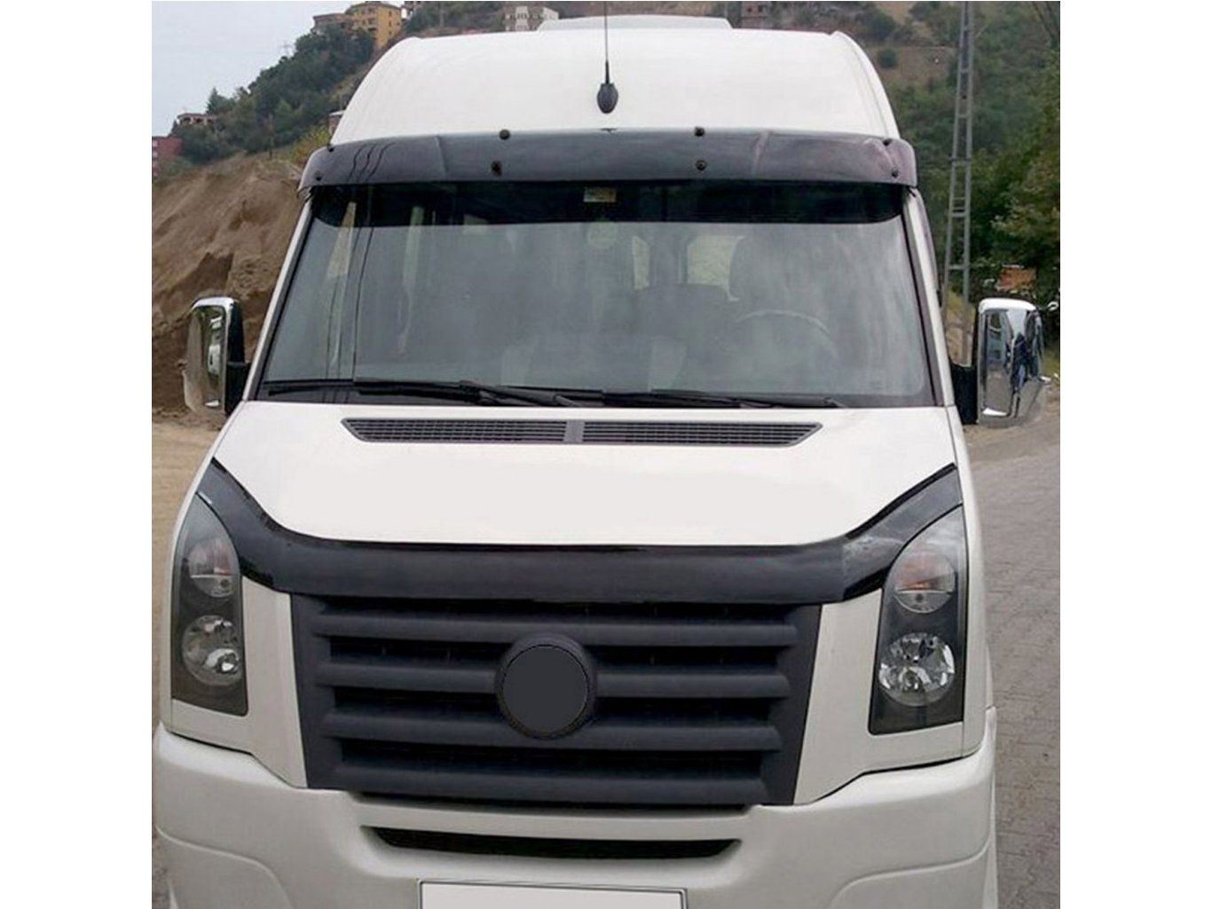 Козырек на лобовое стекло черный для Mercedes Sprinter W906 2006-2018