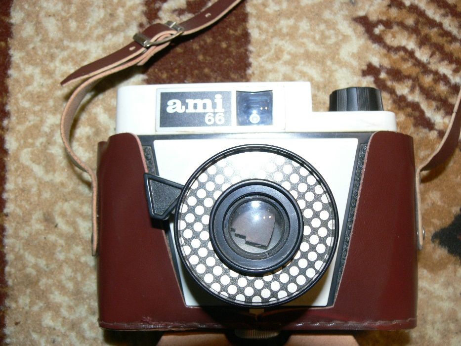 AMI 66 Kolekcjonerski aparat w pokrowcu z PRL