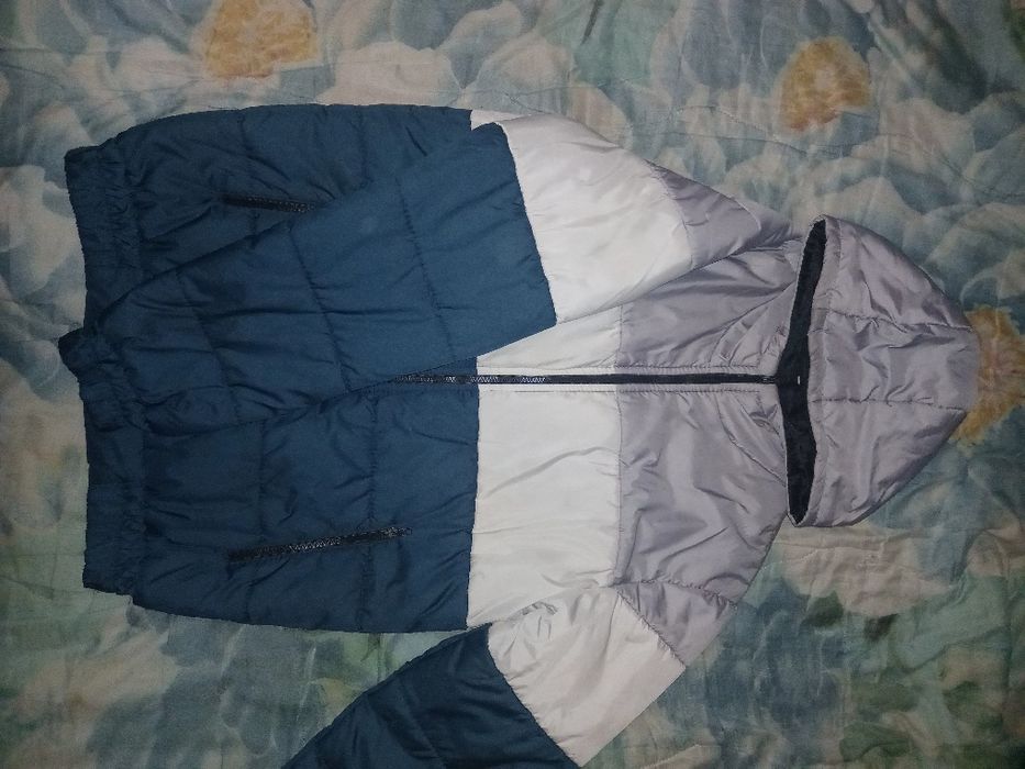 Курта осень-весна мужрска 52 розмер