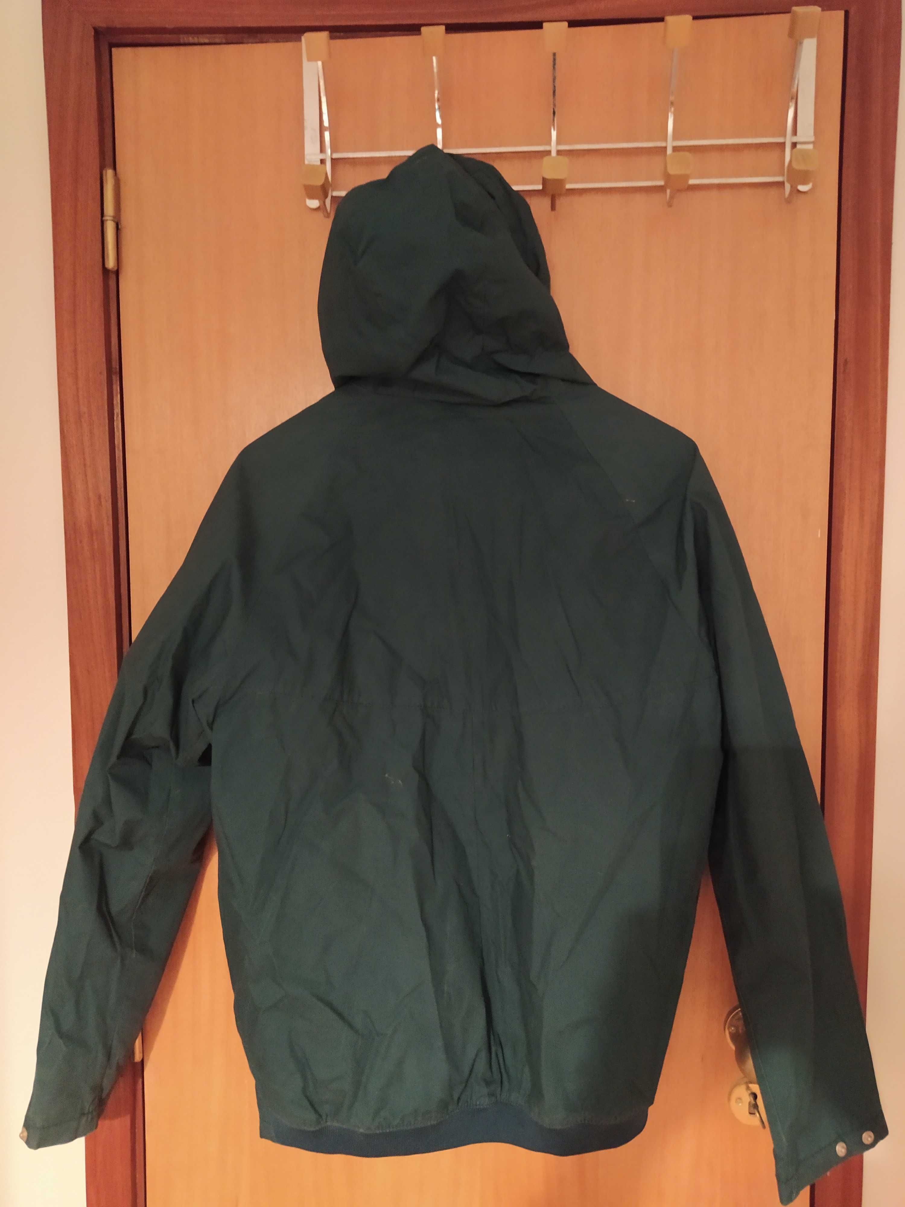 Parka verde Pull and Bear