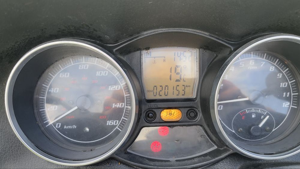 Dam w rozliczeniu Piaggio MP3 125cm3