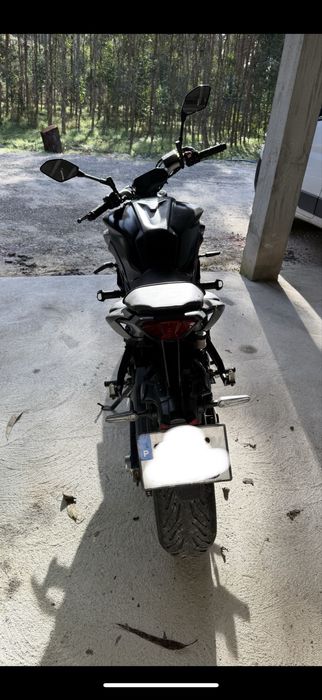 Yamaha MT-07 2021 - Apenas 7.100km - Preço negociável