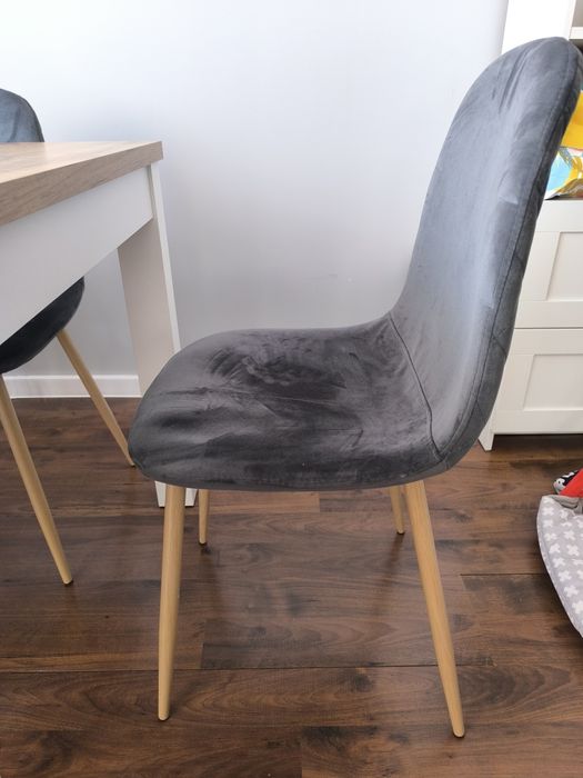 Stół Black Red White i 6 krzeseł tapicerowanych