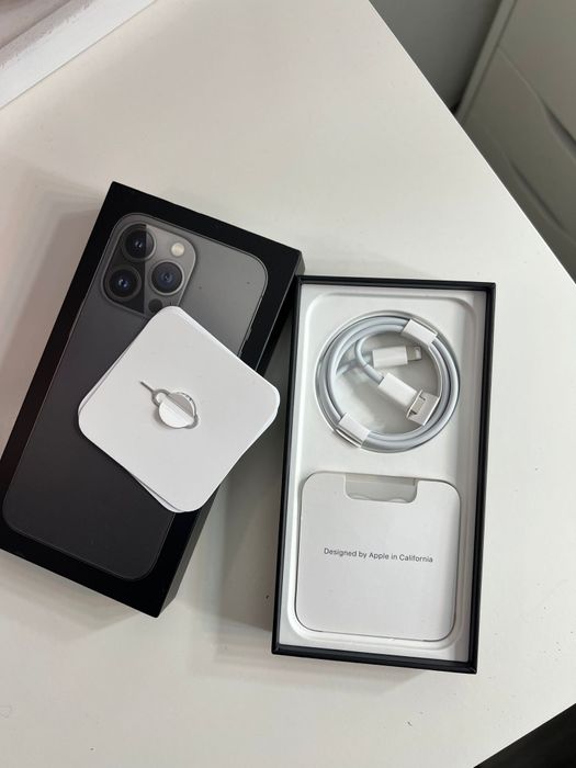 Sprzedam iPhone 13 pro