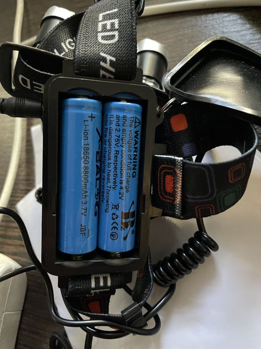 Налобный фонарик