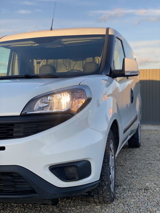 Фіат добло Fiat Doblo 2020р продається автомобіль машина авто грузова