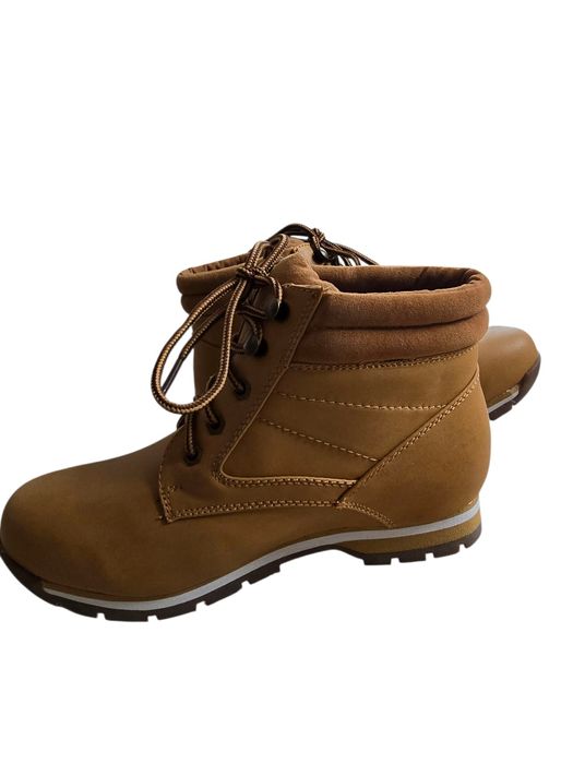 Stylowe buty damskie G2G botki lekkie wygodne beżowe r 39