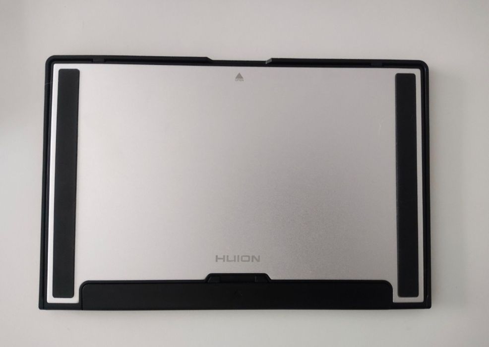 Tablet graficzny piórko Huion Kamvas 12