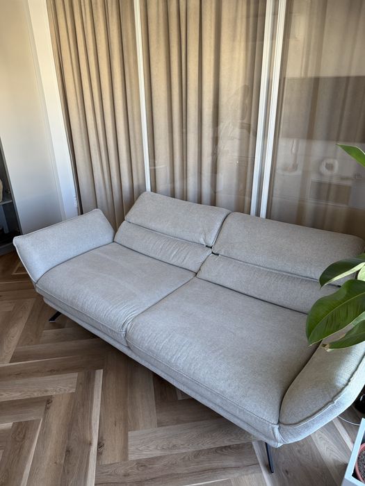 Hukla rozkładana sofa, różne konfiguracje siedzenia. Jak NOWA!