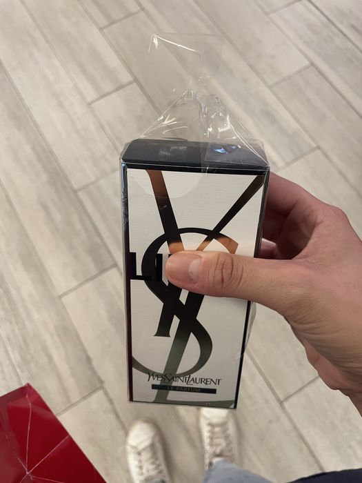 Perfume libre le parfum (yves saint laurent)