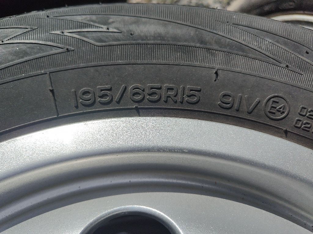 Felgi aluminiowe Audi 5x100 R15