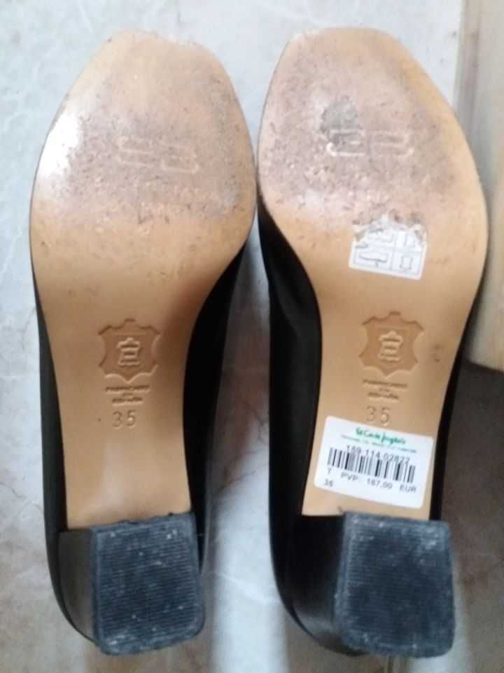 Vende-se Sapatos de Senhora