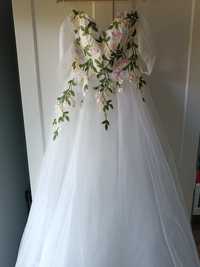 Suknia ślubna Boho rustykalna kwiaty