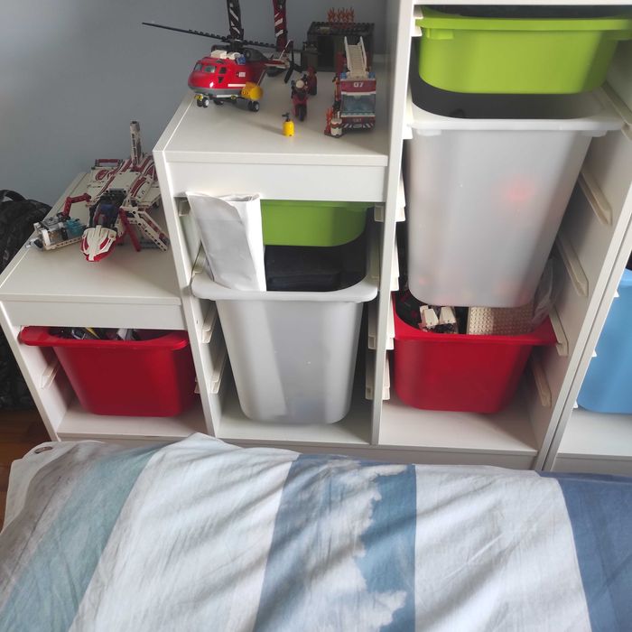 2 armários ikea com cestos
2 armários ikea com cestos