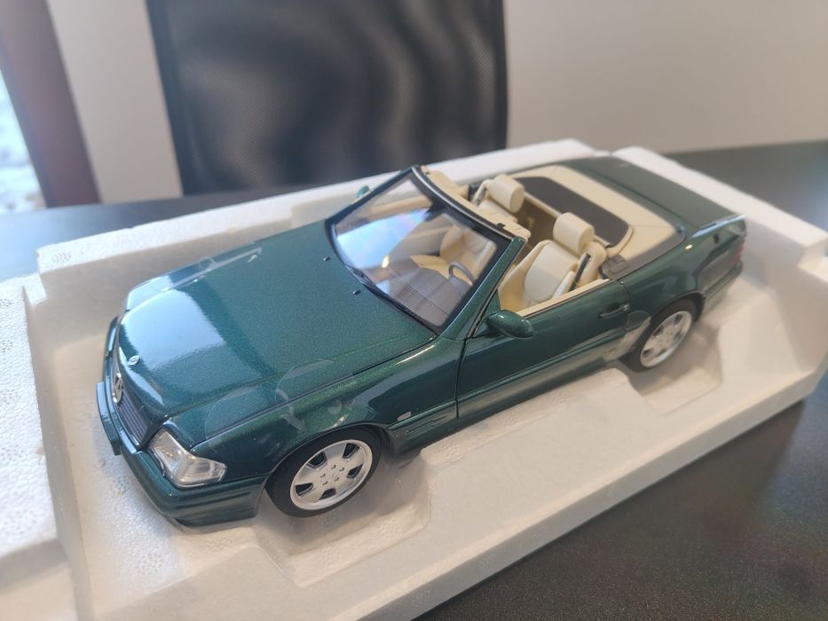 Mercedes SL R129 1:18 Norev (nie autoart minichamps)
