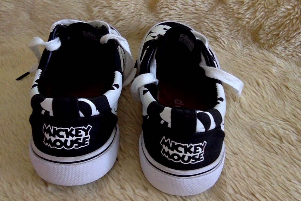 Trampki Cropp Disney Mickey Mouse 38 wkładka 24,5 cm.