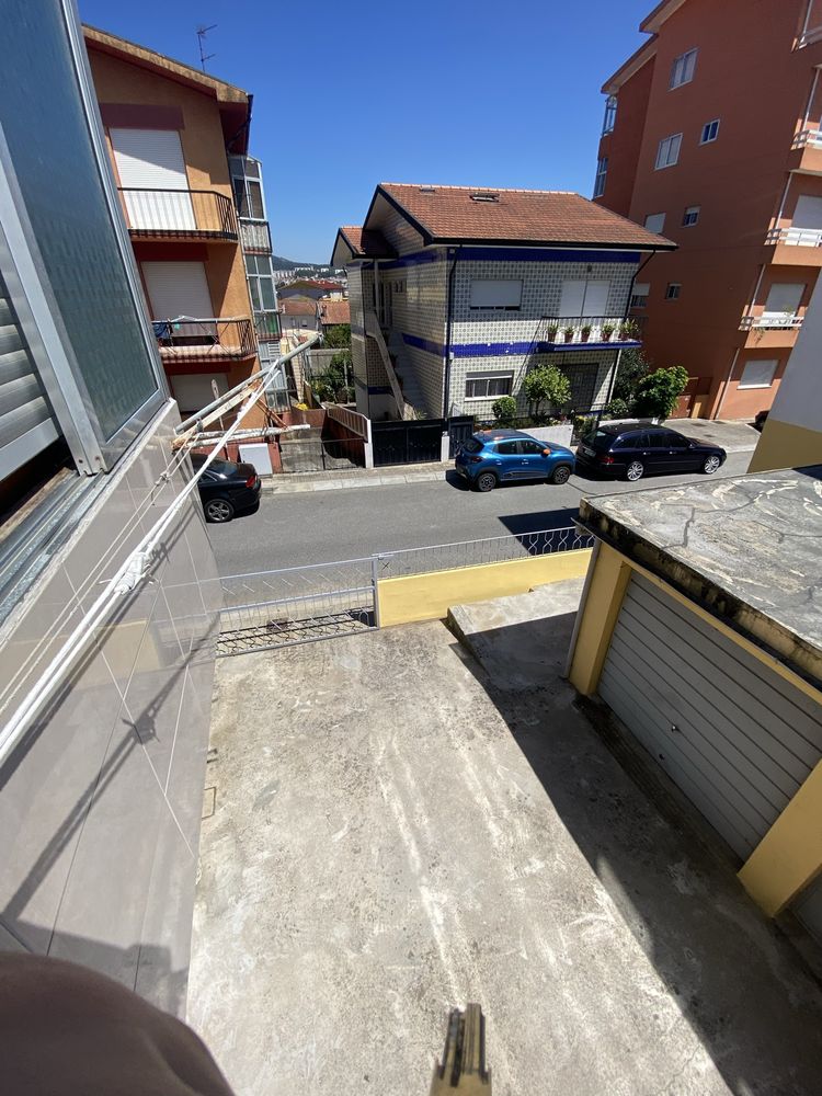 Alugo Garagem privada