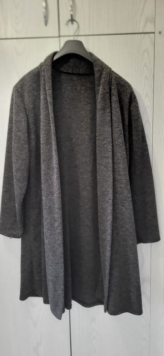 Ubrania ,  . Spodnie beżowe XL