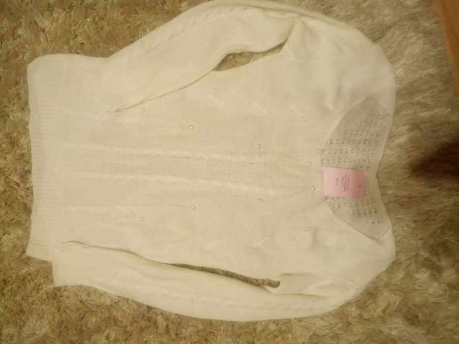 nowy sweter z perełkami  biały