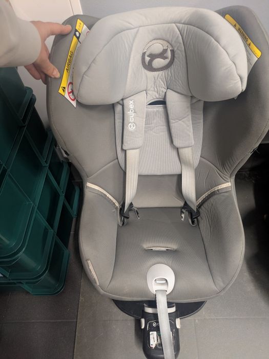 Fotelik cybex Sirona M2 i-Size z bazą do 4 roku życia