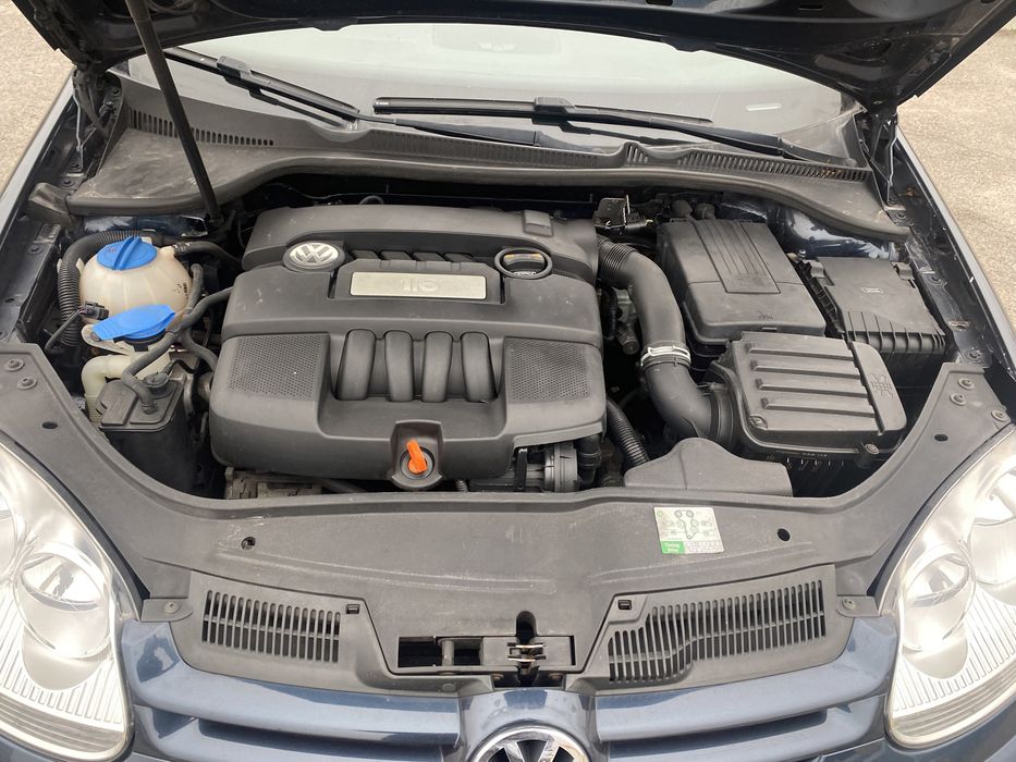 Фольксваген Гольф 5