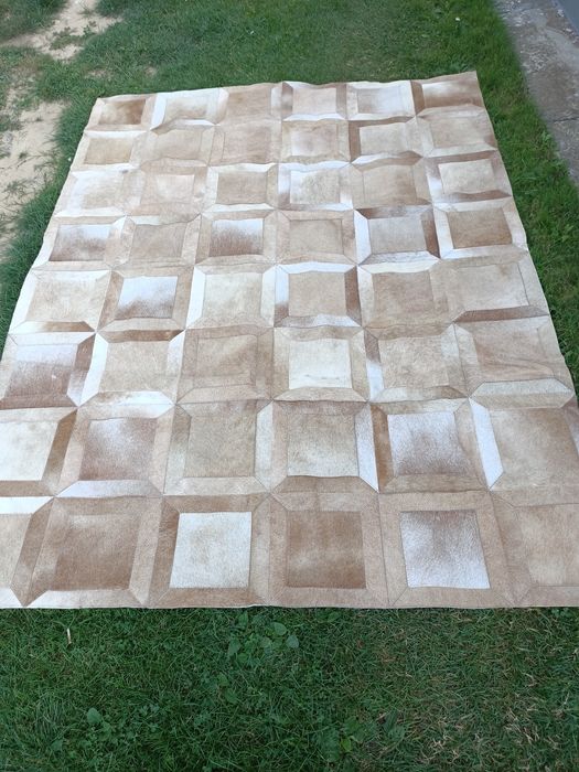 Duży dywan skóra bydlęca patchwork
