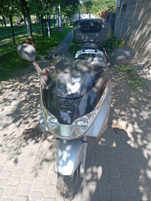 Продам скутер Piaggio x8