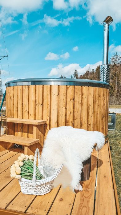 Mobilne Spa Beskidy  Wynajem mobilna balia mobilne jacuzzi ruska ban