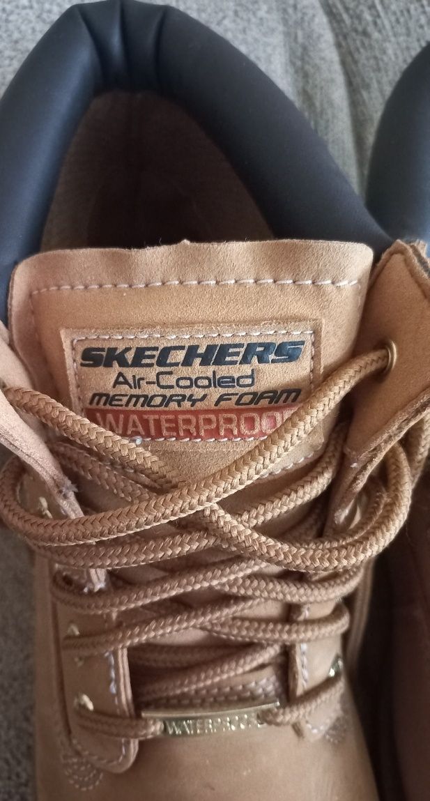 Trapery buty męskie skóra camel Skechers Eu 46 uk 11